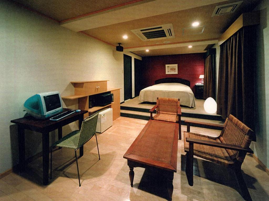 โรงแรมt พอยต์ โอซาก้า ภายนอก รูปภาพ